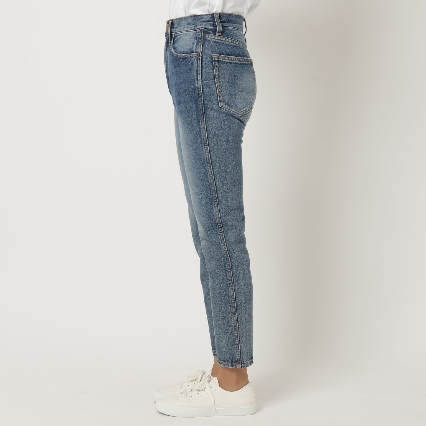 Tapered Denim for Women (61504-2)