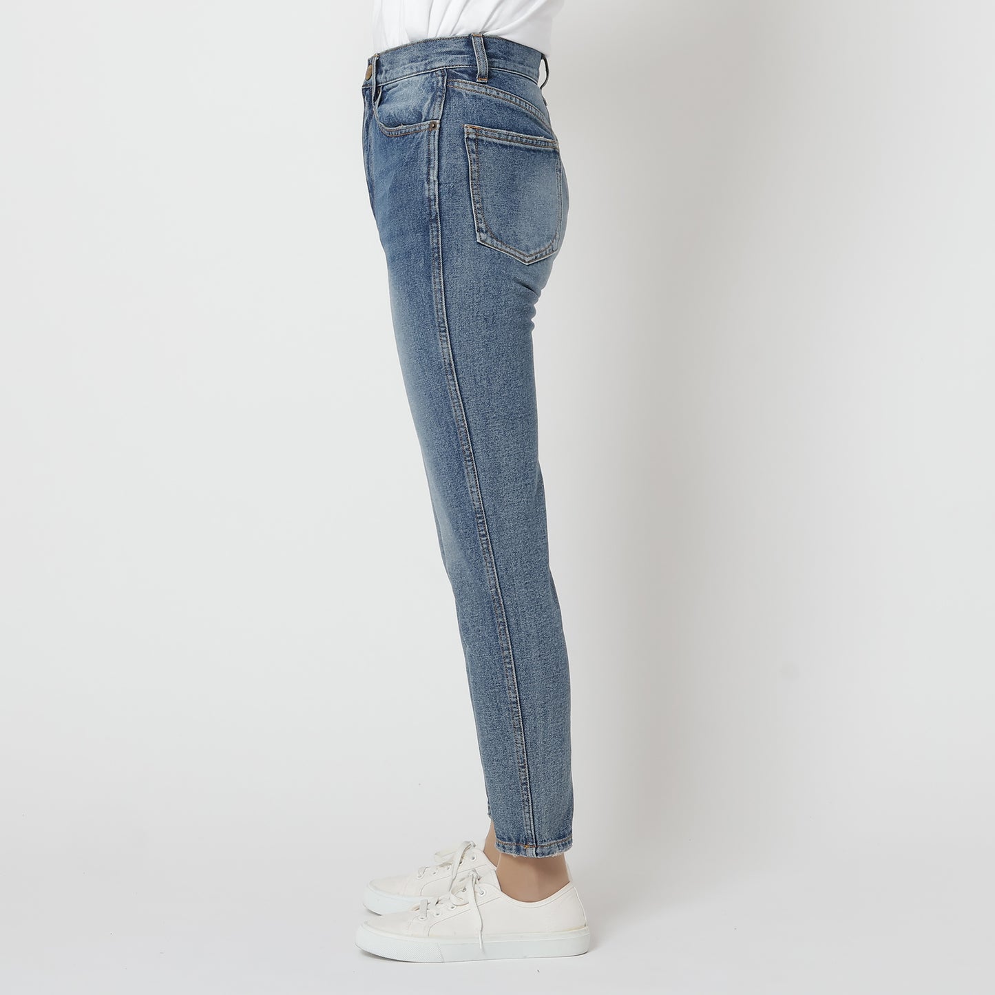 Tapered Denim for Women (61504-2)