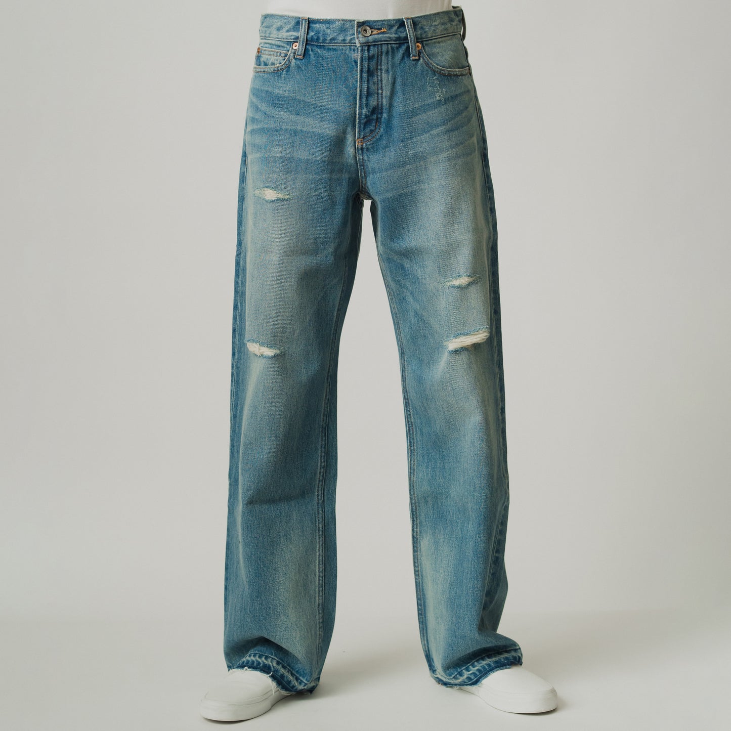 Mid-rise Boyfriend Crashed Denim (60987)